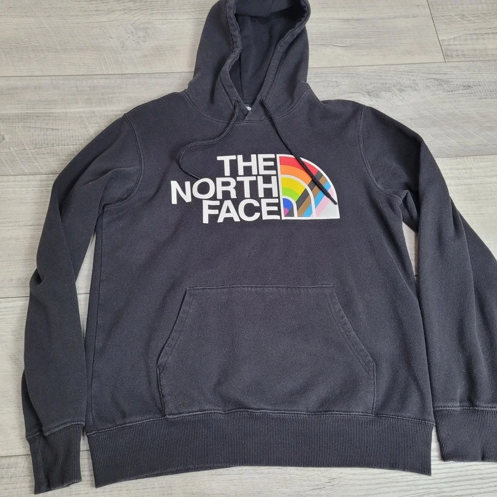 The North Face Hoodie Men's Small Black Rainbow Logo Pullover‎ Pride Edition